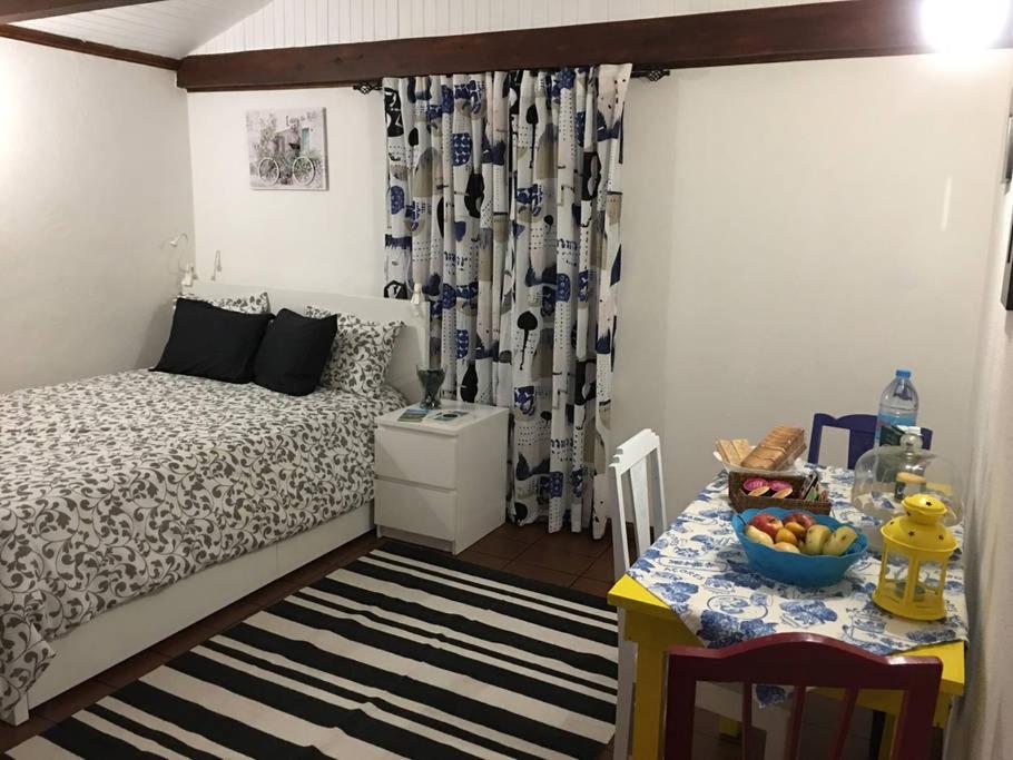 Adega Guest House Орта Екстер'єр фото